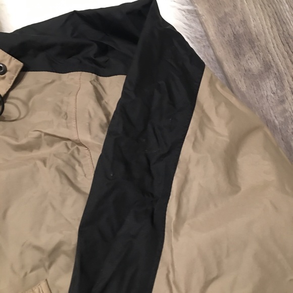 Guide Series Tan Waterproof Lightweight Jacket - Picture 6 of 8